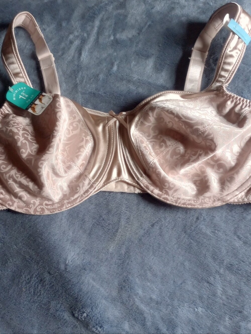 NWT!Bali Satin Tracings Underwire Minimizer Bra 3562 Nude Beige 40C